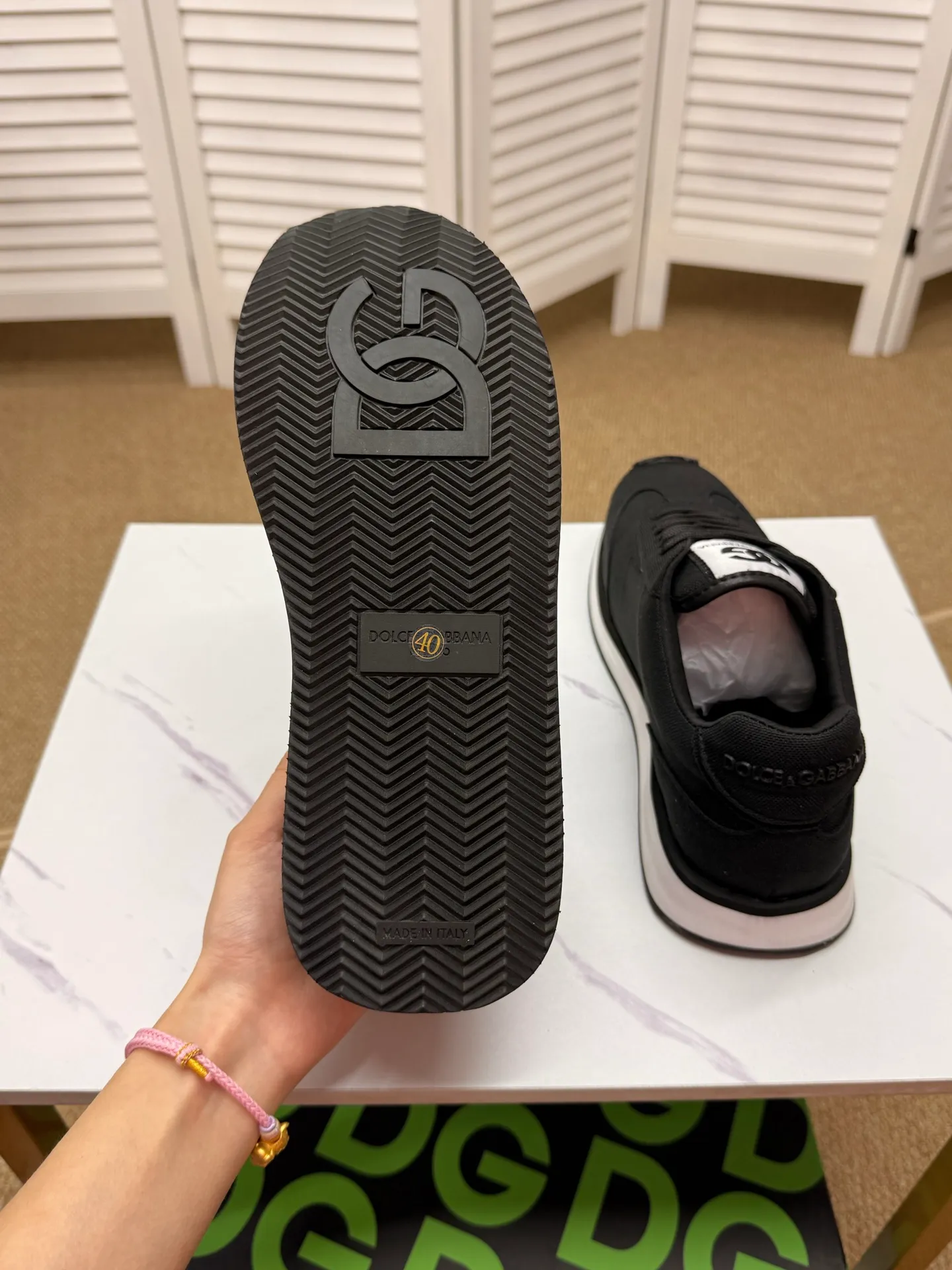 Men's clothing and shoes 230. The latest sports and casual shoes for couples (DG) are fashionable and versatile, and can add luster to various looks. Create an exquisite design with unique dynamic vitality and modern atmosphere, showing modern elegance. Size: 36-46 (45 and 46 are custom-made and cannot be returned or exchanged) Se